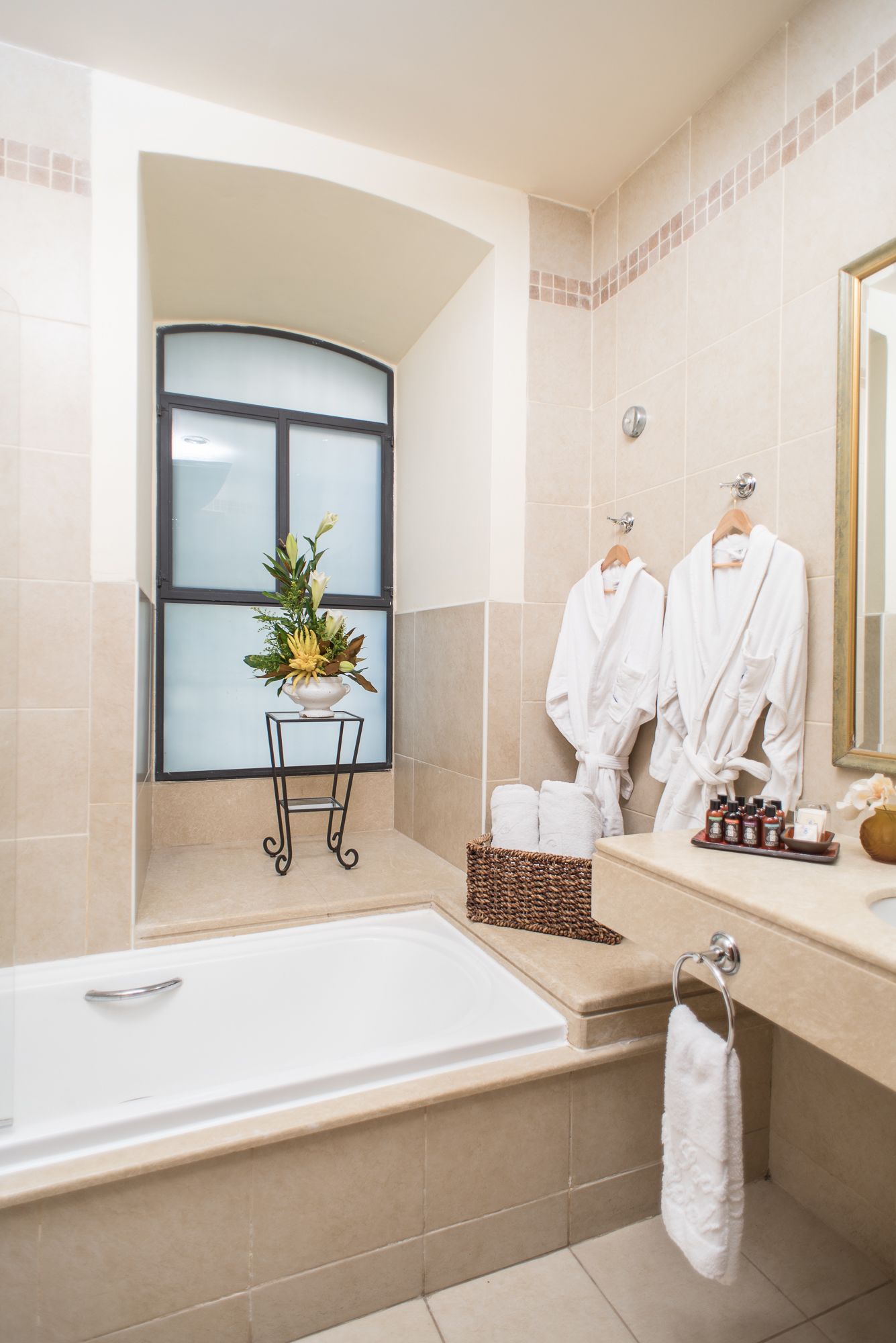 Photo - The Scots Hotel