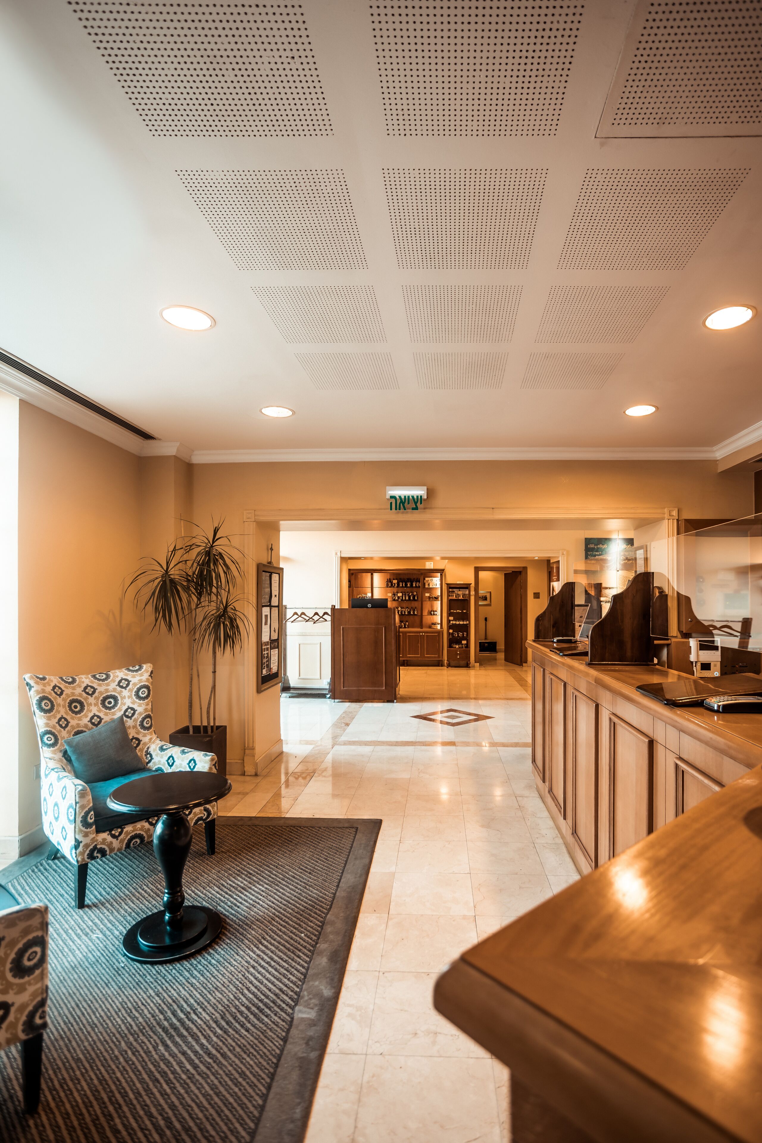 Photo - The Scots Hotel