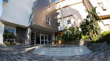 Entrada de la propiedad