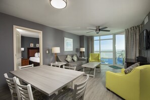 3 Bedroom Oceanfront 2K / 2DBLS | Living area | TV, DVD player