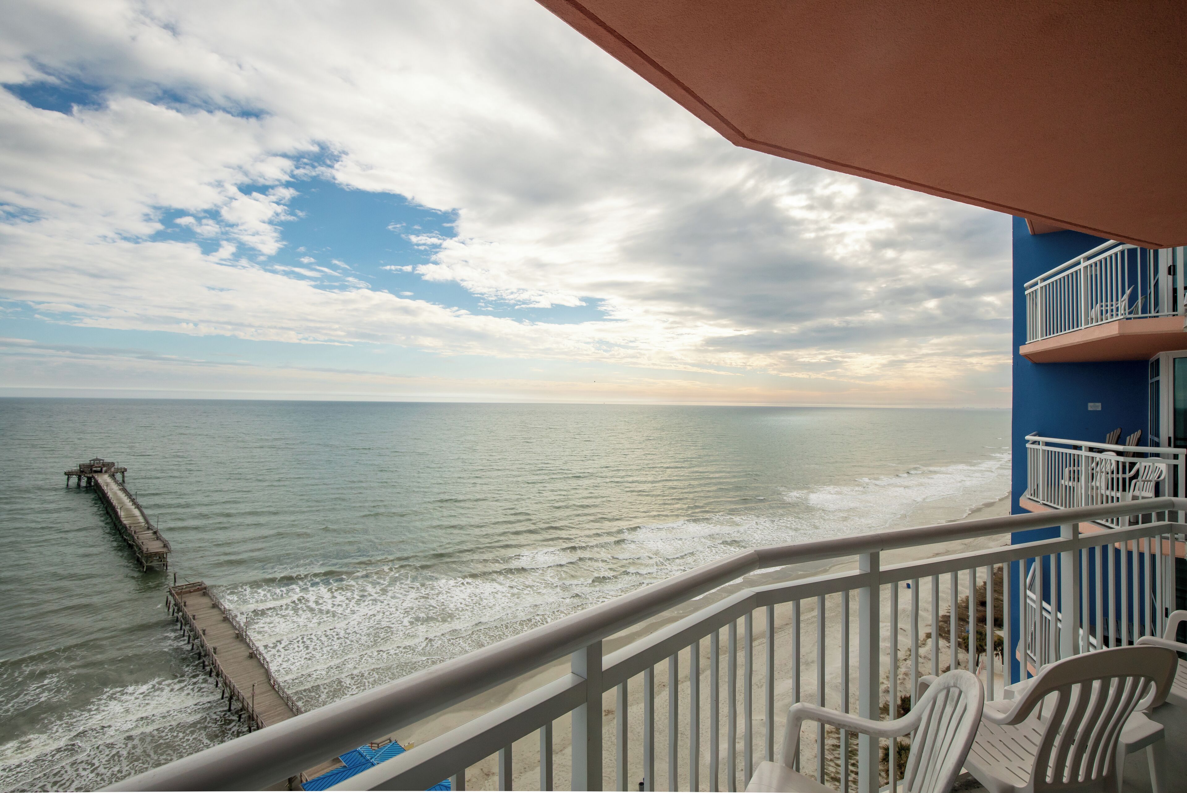 Deluxe Condo | Beach/ocean view