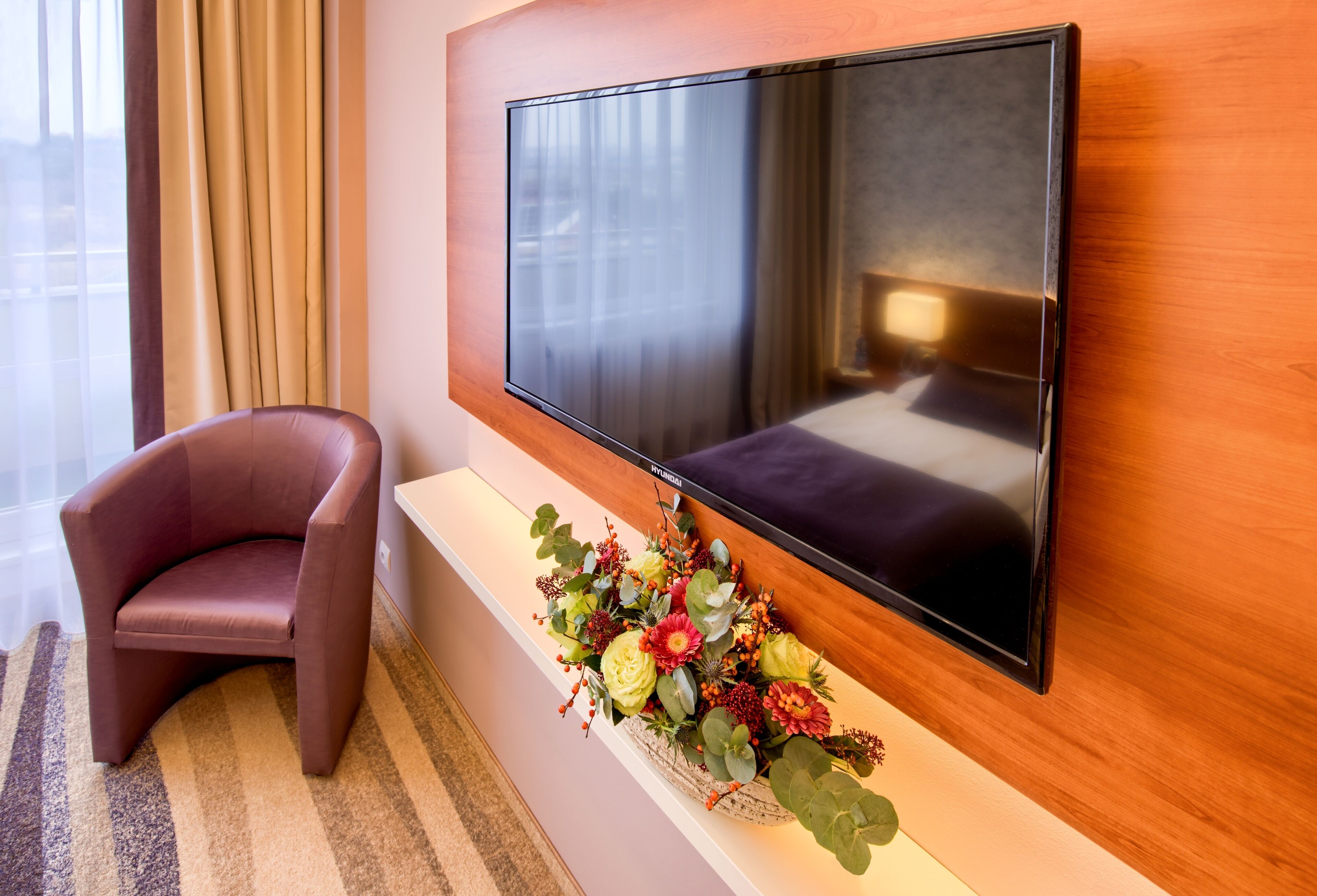 comfort room, 1 bedroom, balcony (free panorama vitality point spa) | in-room safe, desk, soundproofing, rollaway beds