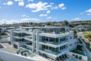 Thermal Apartment Three Bedroom  | Terrace/patio