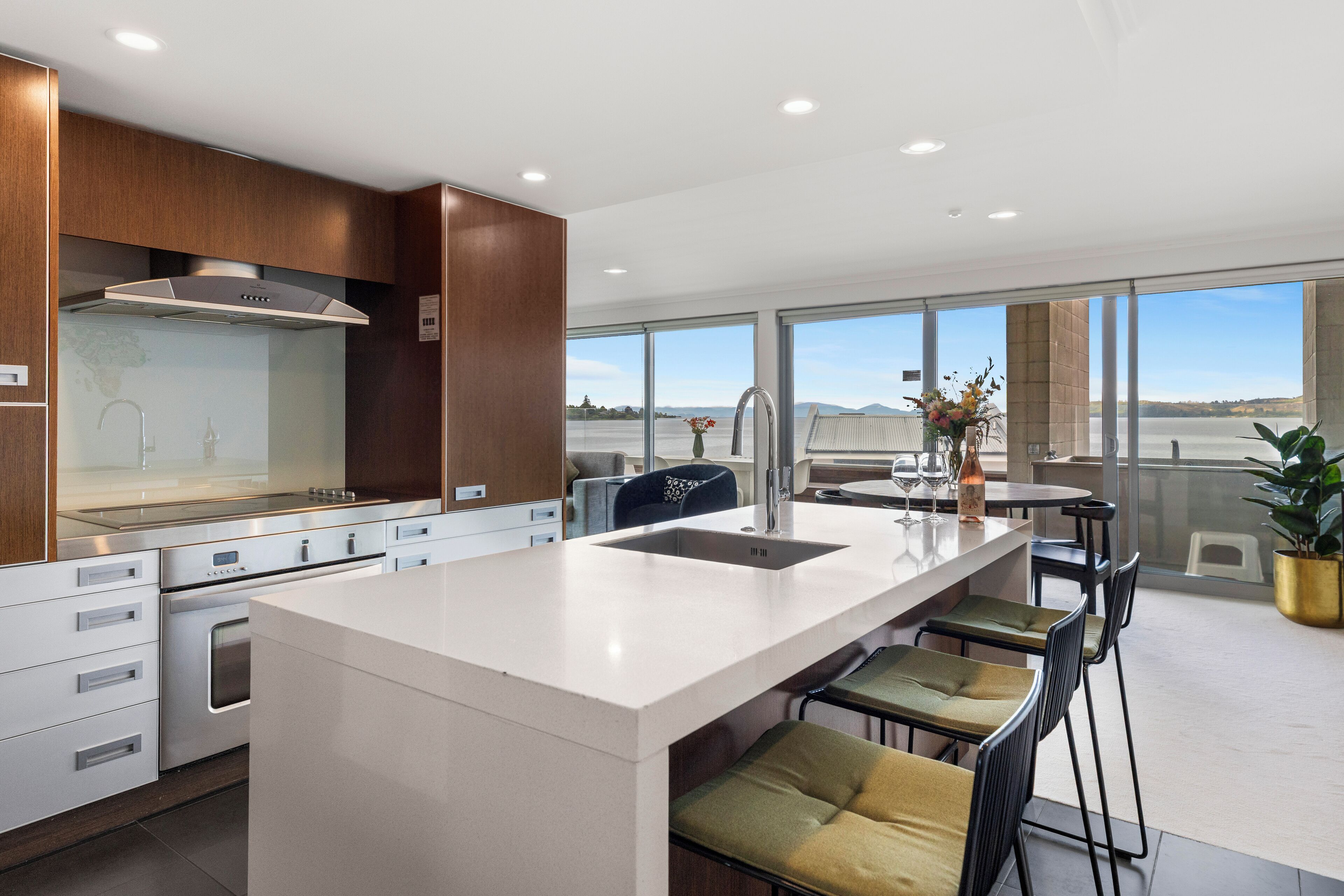 Apartamento, 2 habitaciones, vistas al lago | Vistas desde la habitación