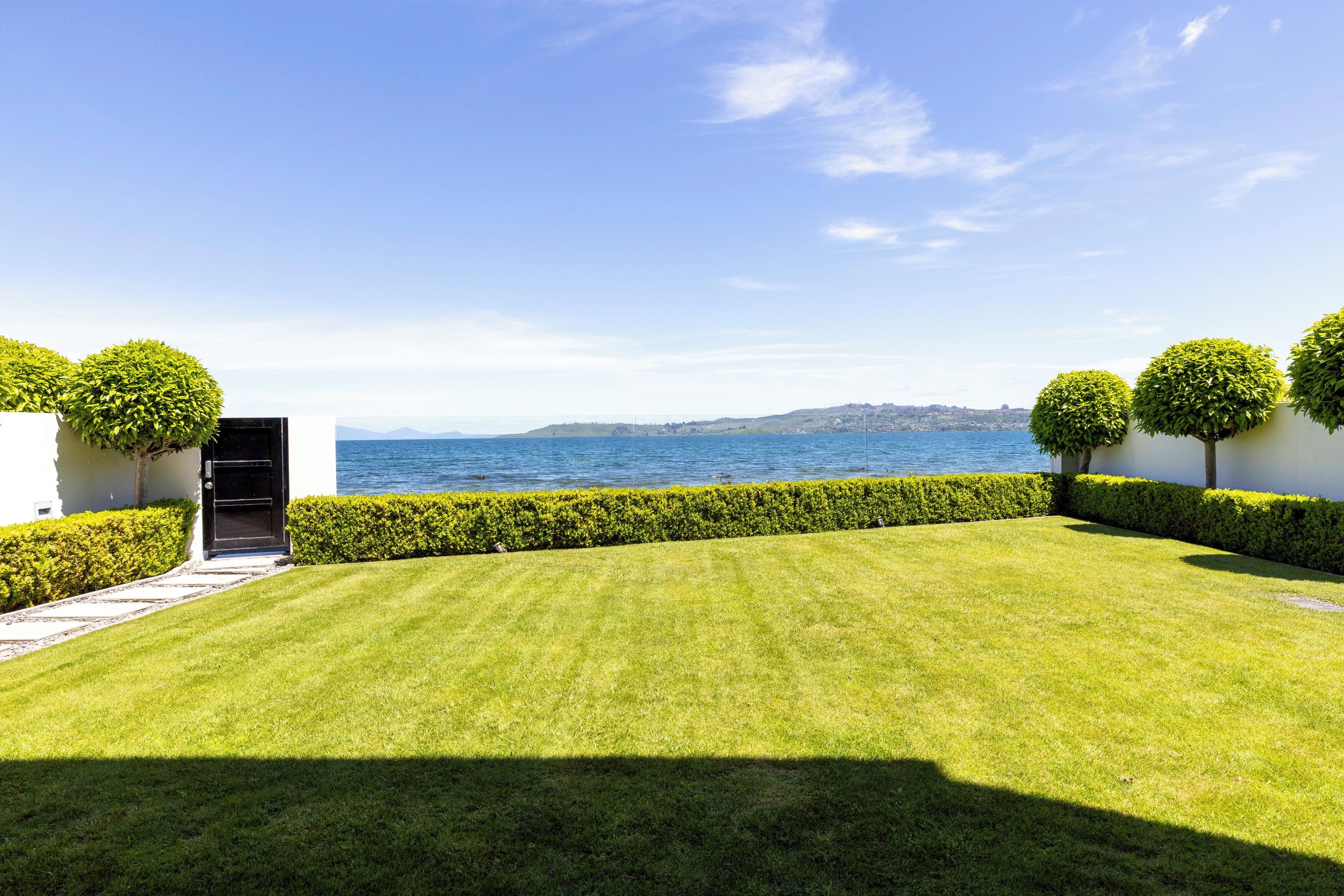 Sacred Waters Lakefront Luxury VIP Apartment 1 | Terrace/patio