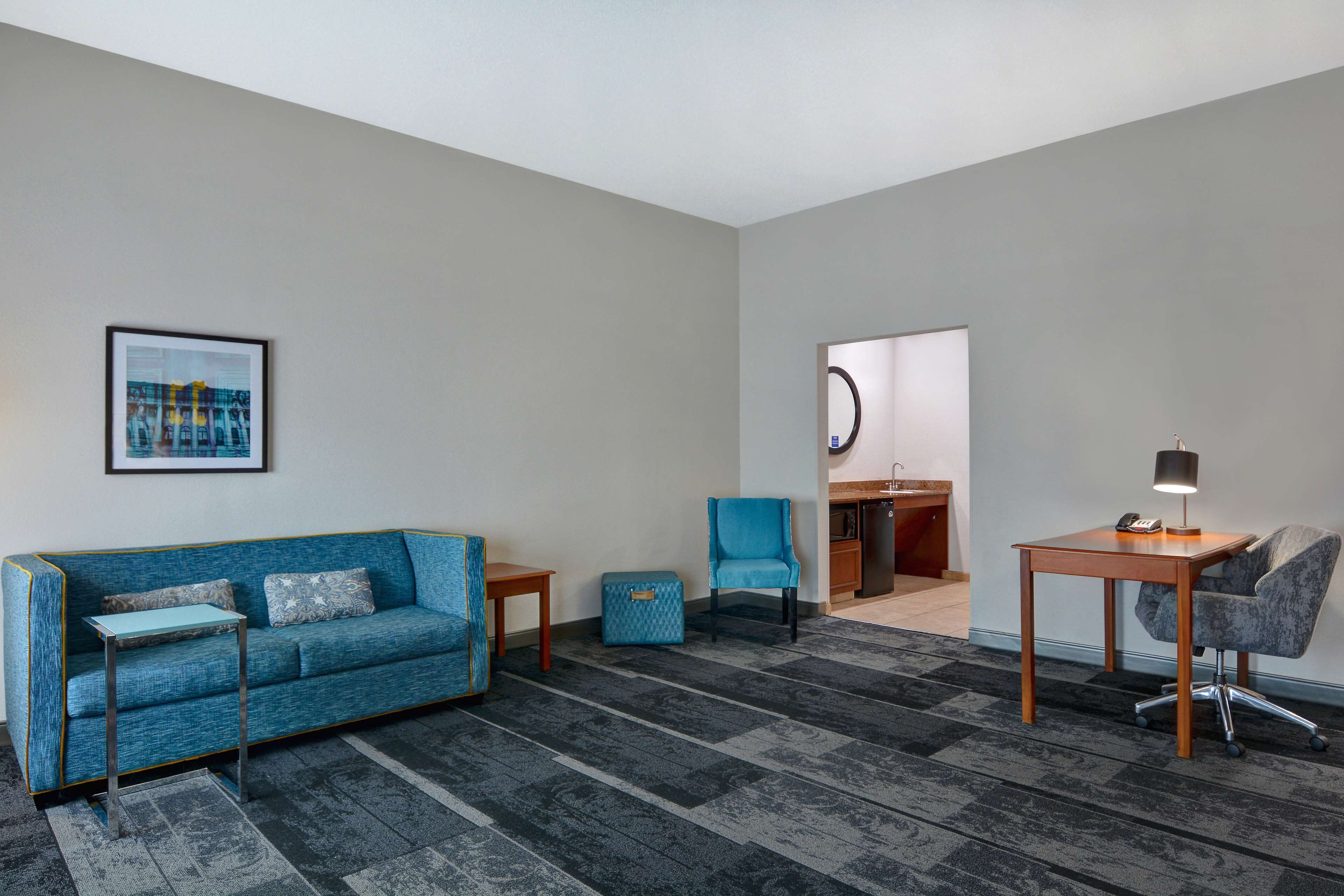 studio, 2 queen beds, accessible, non smoking | premium bedding, in-room safe, desk, laptop workspace