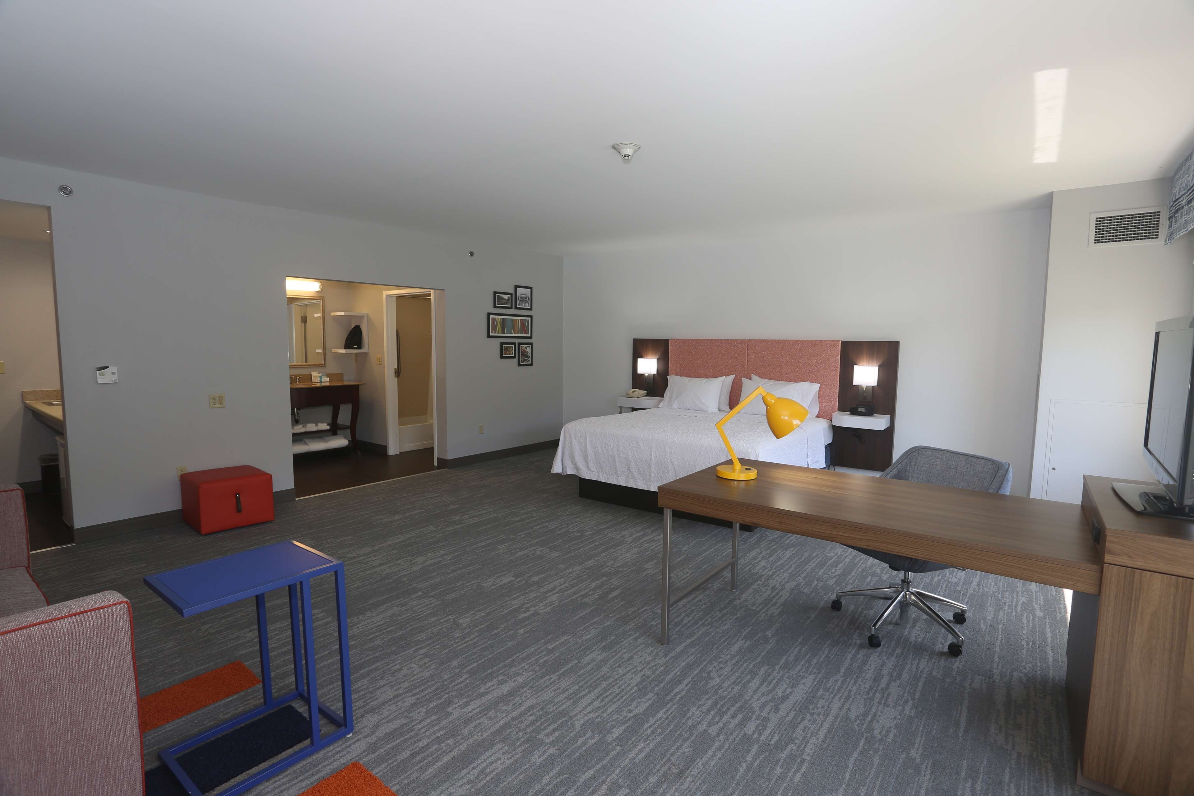 studio, 1 king bed with sofa bed | in-room safe, iron/ironing board, free wifi, bed sheets