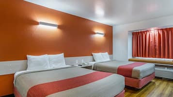 واي فاي مجانًا وملاءات أسرّة