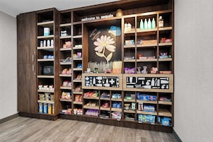 Snack bar