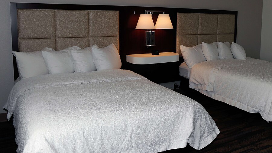 Hampton Inn & Suites Stephenville