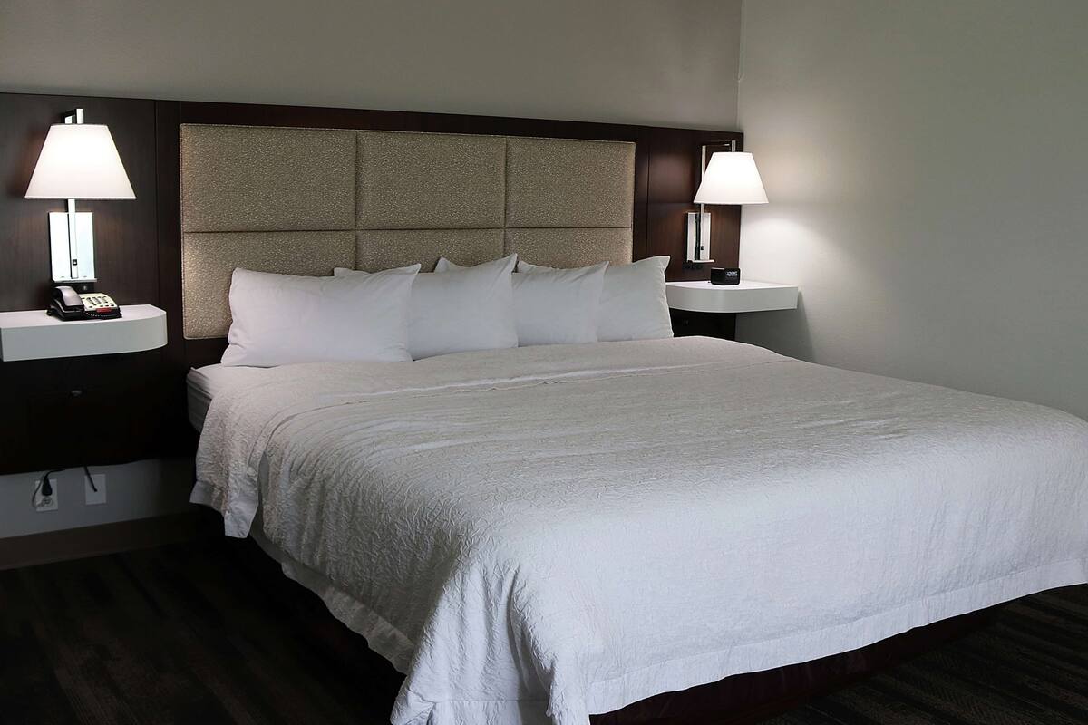 minibar, in-room safe, desk, iron/ironing board