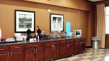 Desayuno continental incluido todos los días