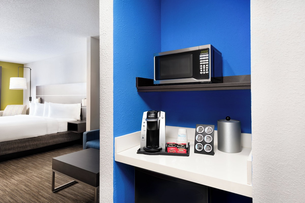 blackout curtains, iron/ironing board, free cots/infant beds, free wifi