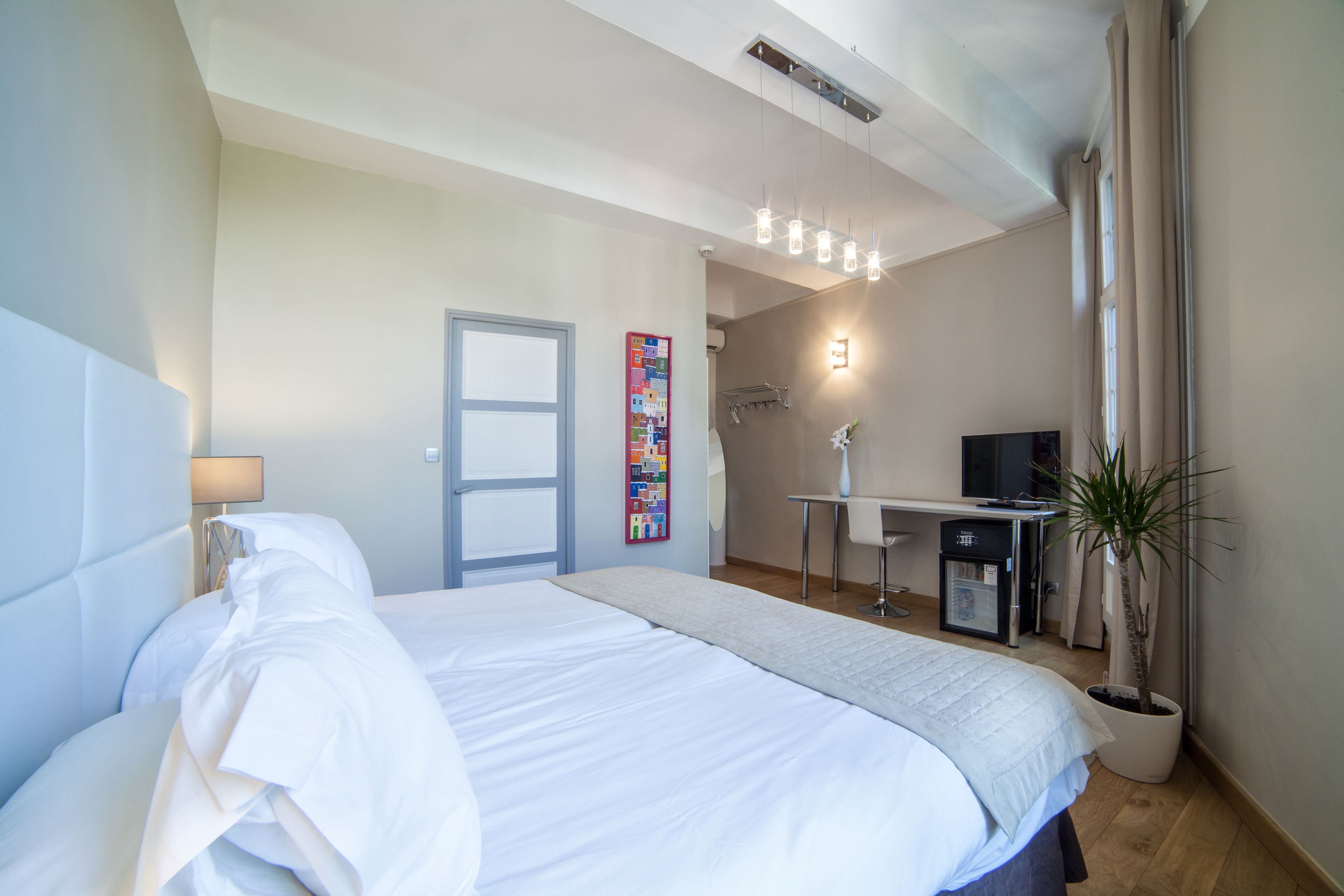 prestige double or twin room | premium bedding, pillow-top beds, minibar, in-room safe