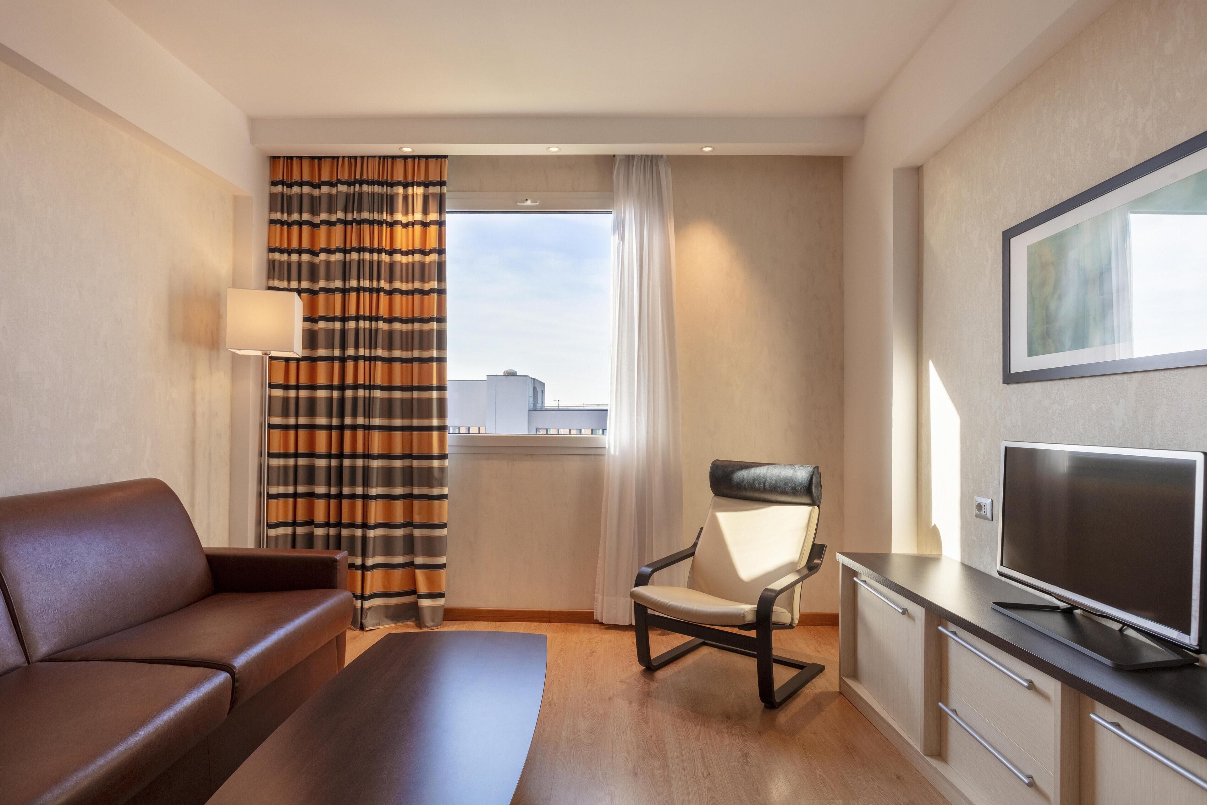 Photo - Hilton Garden Inn Rome Airport