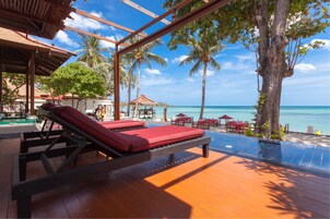 Ocean Front Villa with Private Pool | Utsikt från rummet