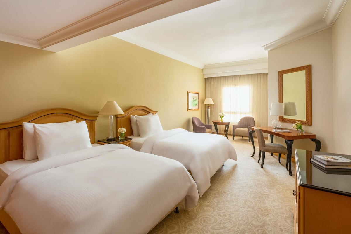 Superior Twin Room, 1 Twin Bed | Minibar, in-room safe, desk, soundproofing