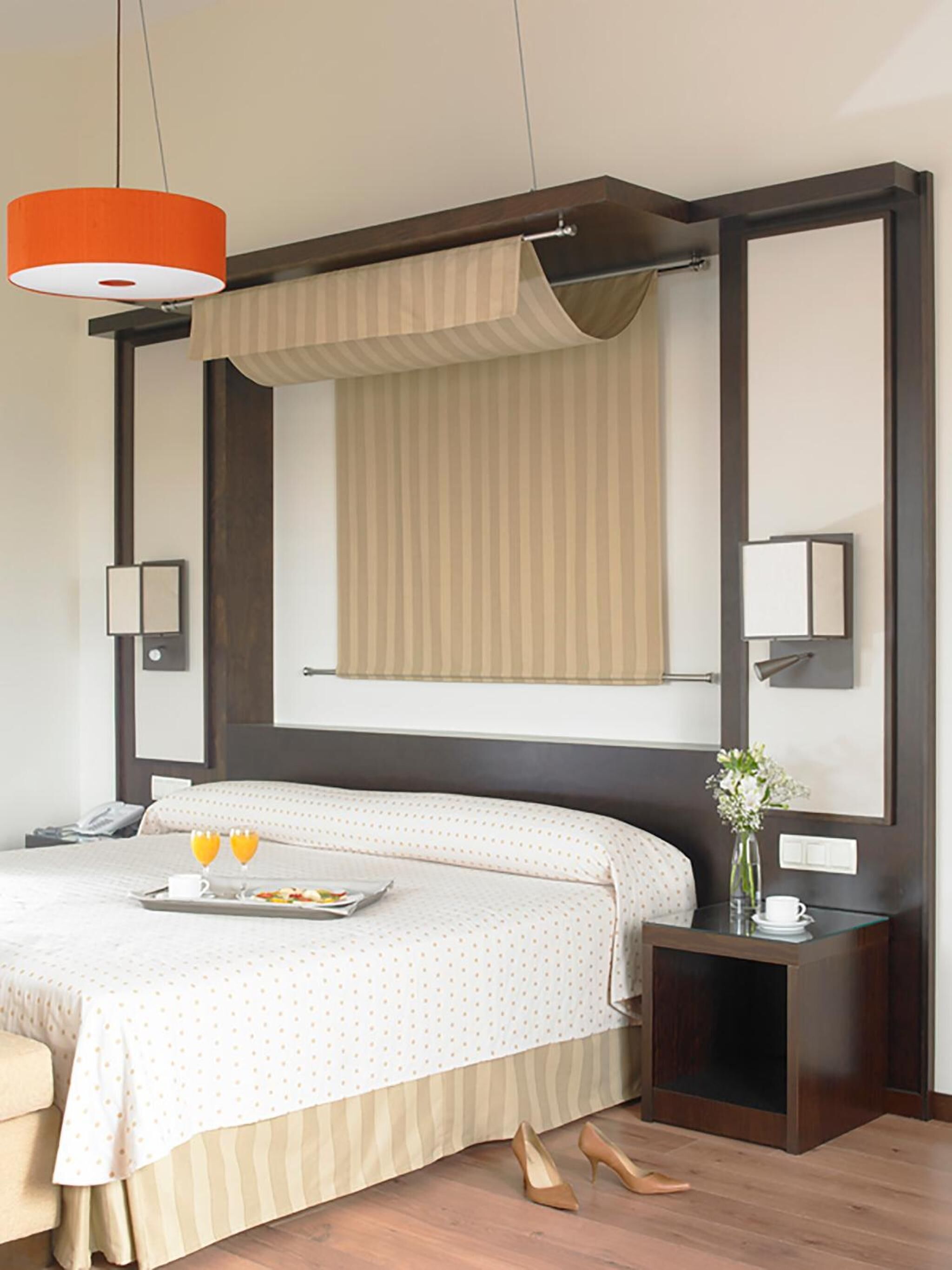 minibar, in-room safe, individually decorated, individually furnished