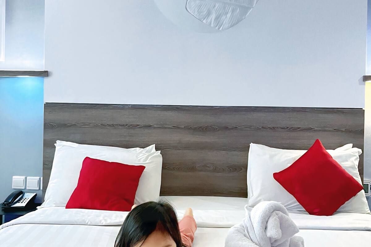 1 bedroom, free minibar items, in-room safe, desk