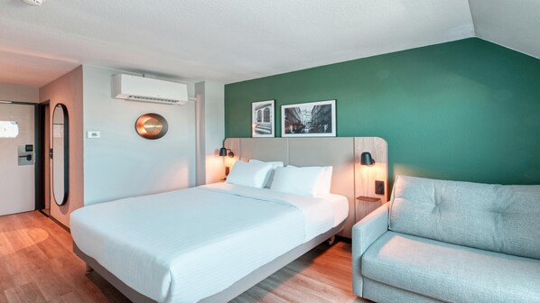 Standard Room, 1 Queen Bed with Sofa bed