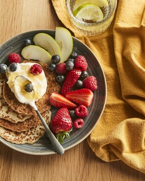 Café da manhã com buffet todos os dias mediante uma taxa