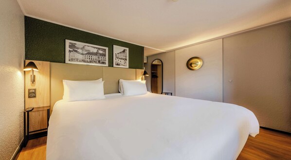1 habitación, escritorio, wifi gratis y ropa de cama 