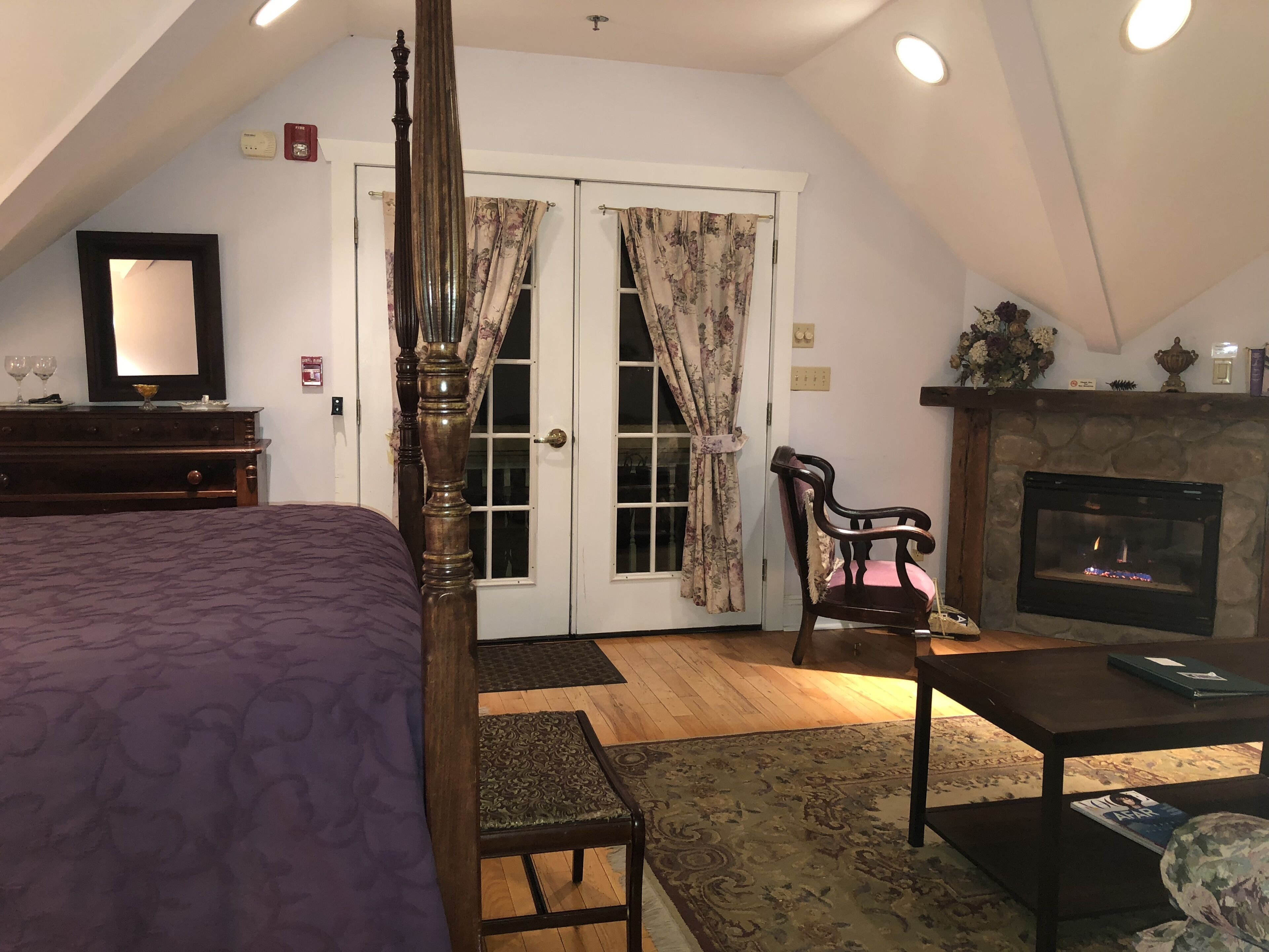 Luxury Quadruple Room, Ensuite (Violet Suite #10)