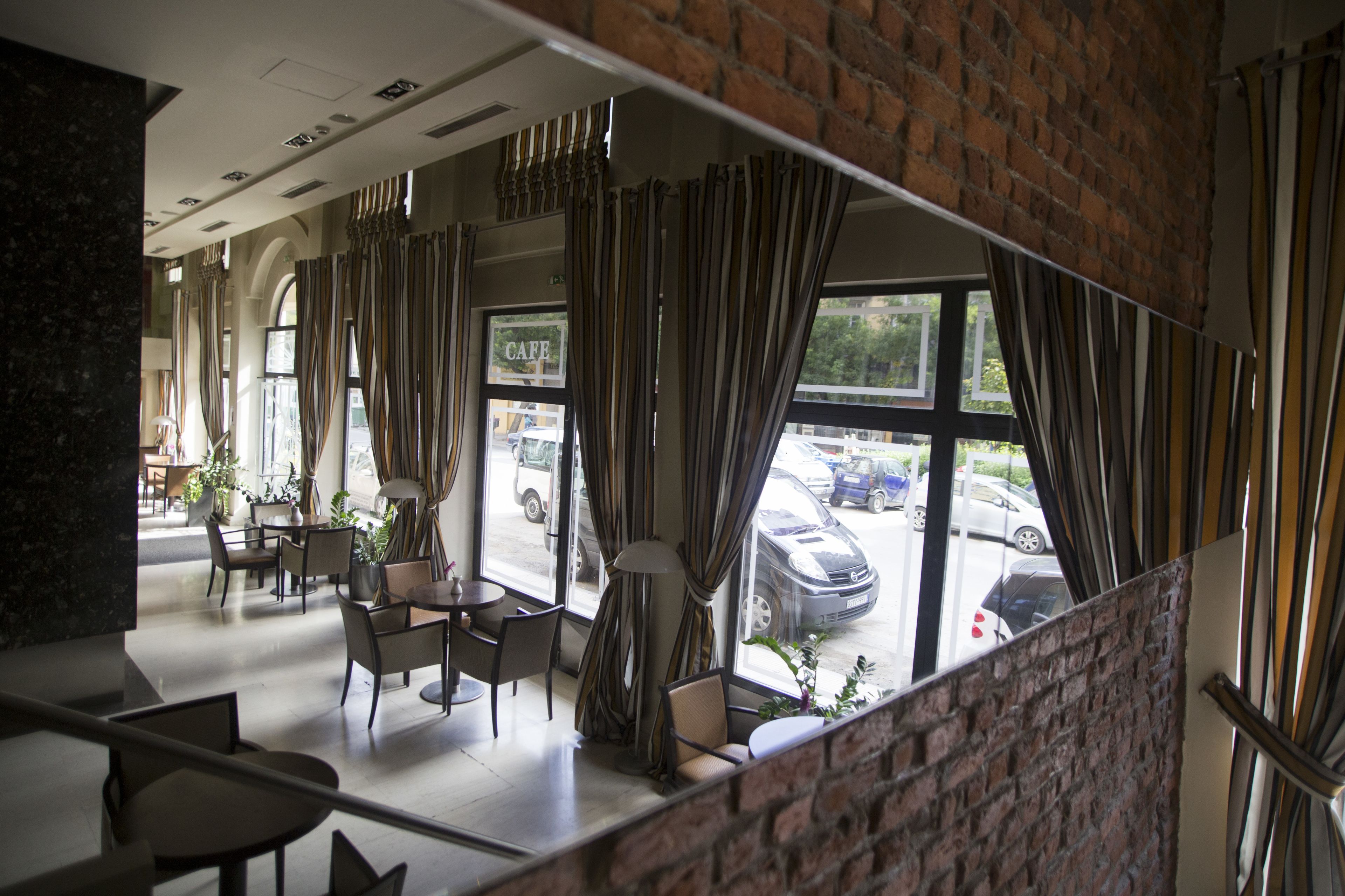 Foto - Davitel - Tobacco Hotel