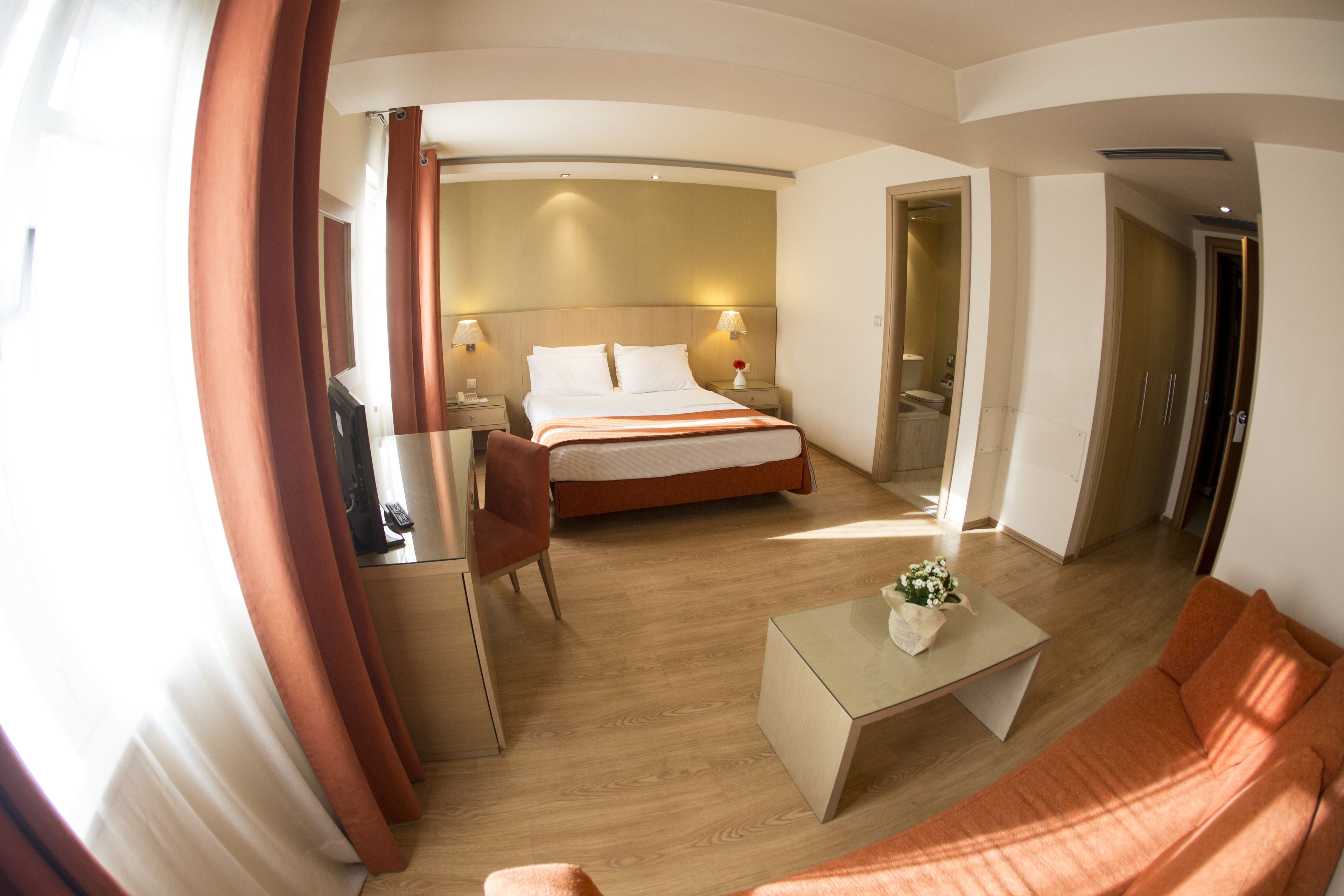 Foto - Davitel - Tobacco Hotel