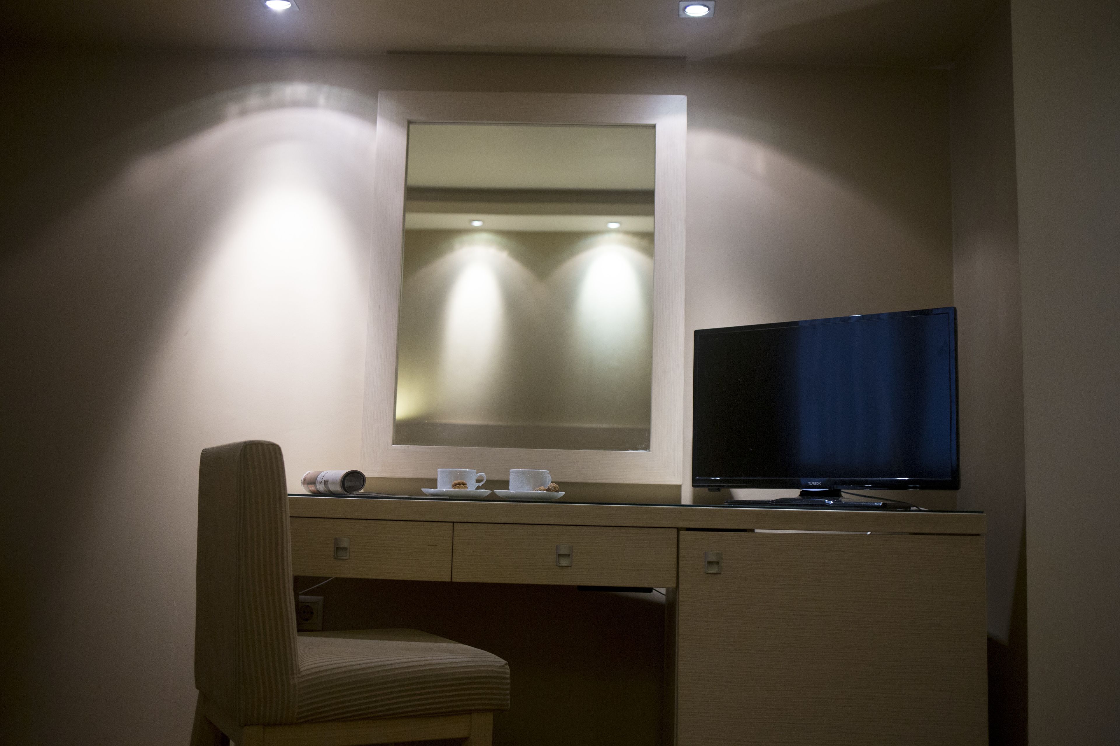 Foto - Davitel - Tobacco Hotel