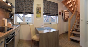 Comfort-Maisonette Apartment (Wormser Str. 11) | In-room dining - Hotel & Living Am Wartturm (Speyer)