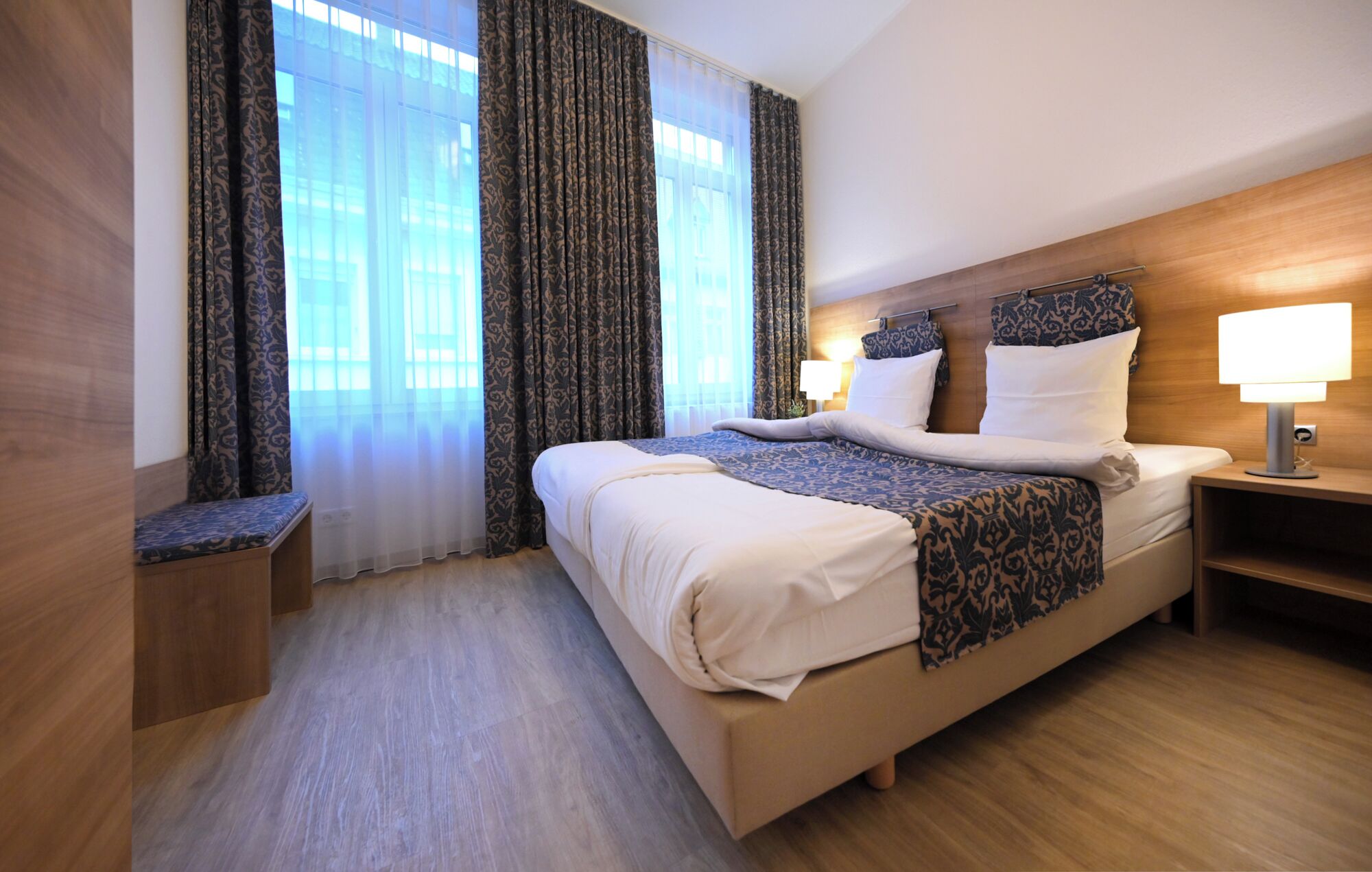 Comfort Apartment, Kitchen, Annex Building (Wormser Str. 11) | Hypo-allergenic bedding, in-room safe, desk, laptop workspace