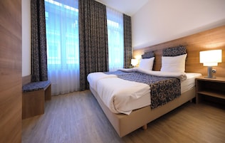 Apartamento | Ropa de cama hipoalergénica, caja fuerte, escritorio