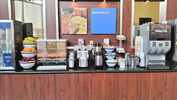 Colazione completa inclusa, servita tutte le mattine