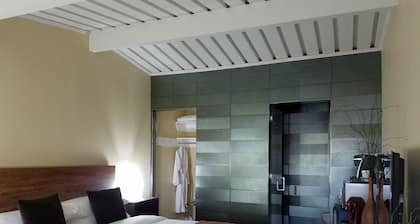 Palo Alto Lodge