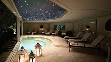 Couples treatment room(s), hot tub, steam room, Turkish bath/hammam