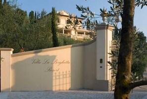 Exterior - Villa La Borghetta Resort (Figline e Incisa Valdarno)