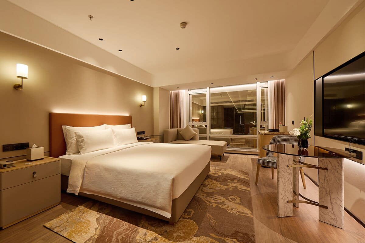Minibar, in-room safe, desk, blackout curtains