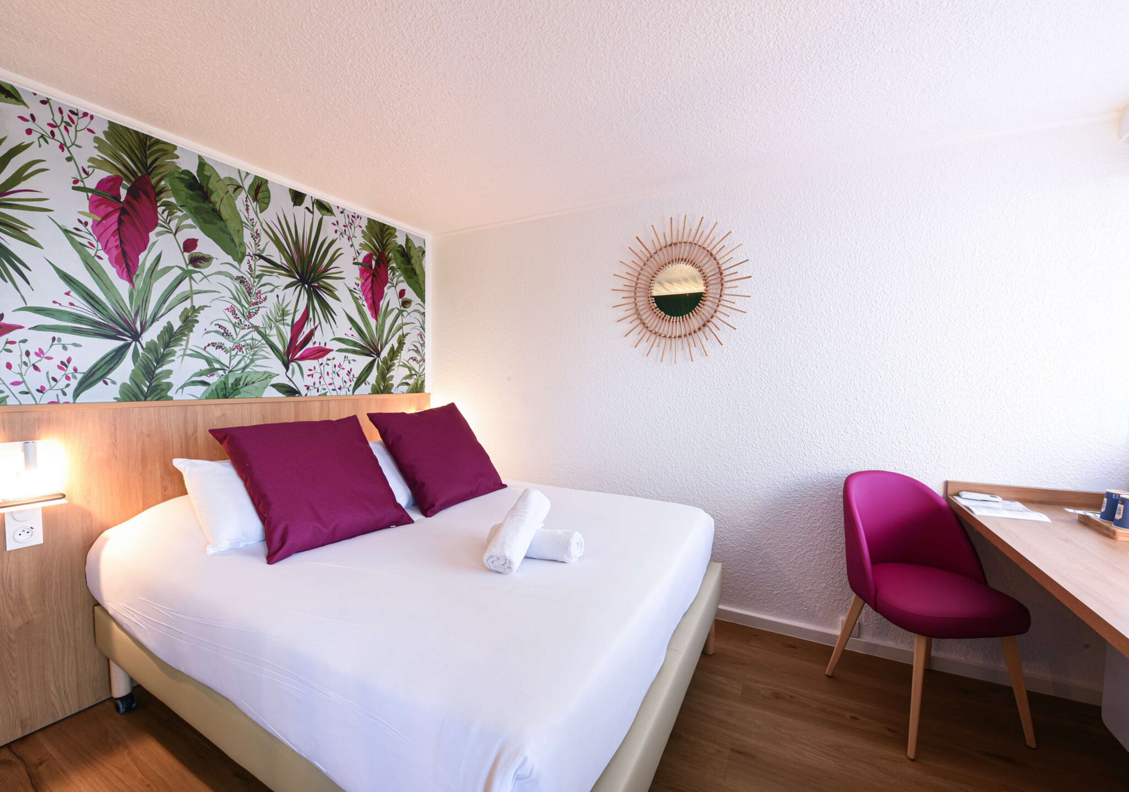 Standard Room, 1 Double Bed (Next Generation) | Desk, laptop workspace, blackout drapes, soundproofing