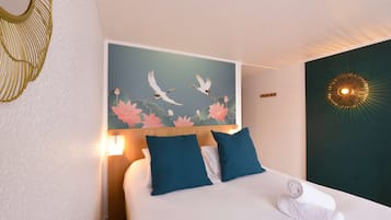 Standard Room, 1 Double Bed (Next Generation) | Desk, laptop workspace, blackout drapes, soundproofing