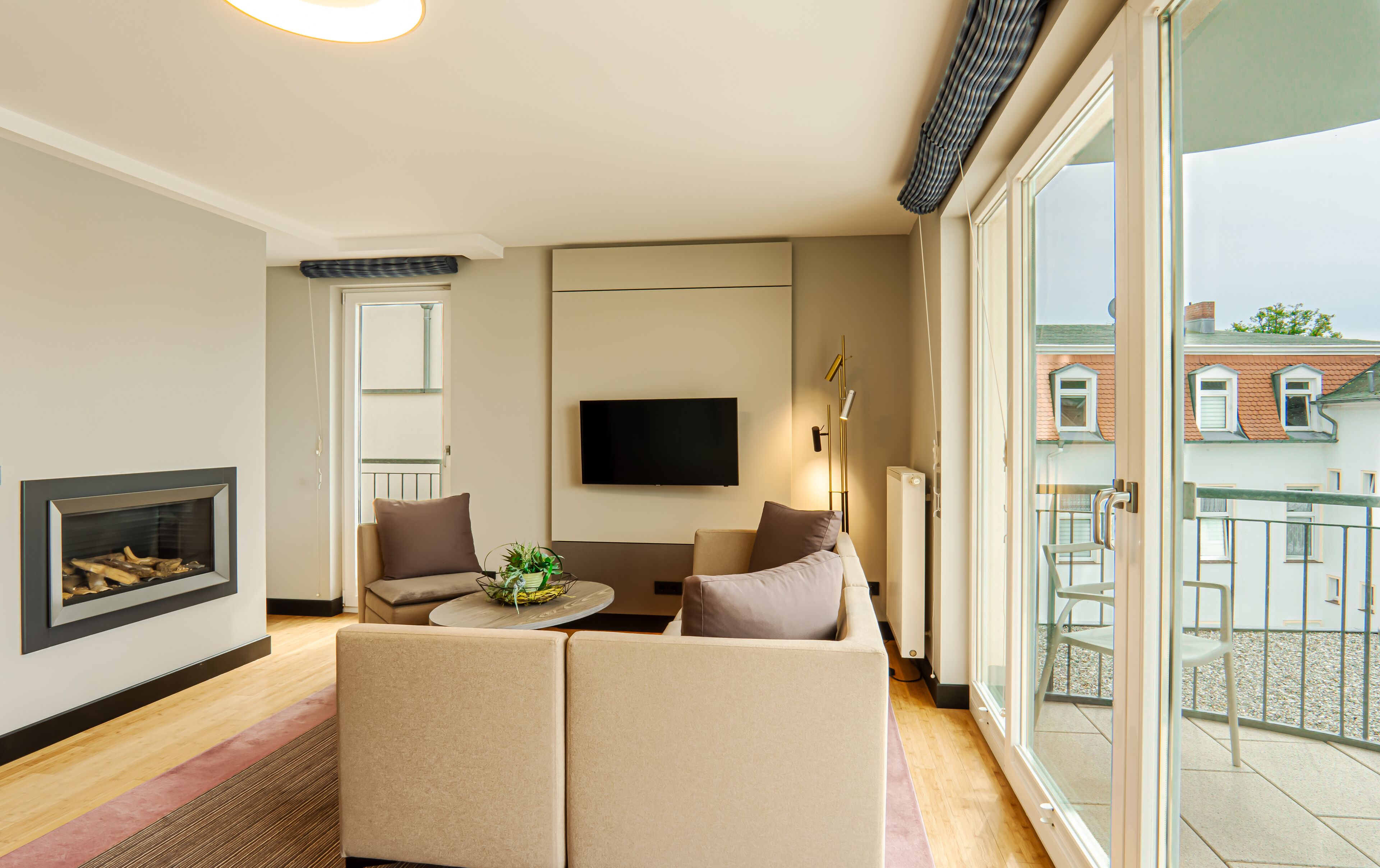 one-bedroom apartment - land side | 1 bedroom, premium bedding, free minibar items, in-room safe