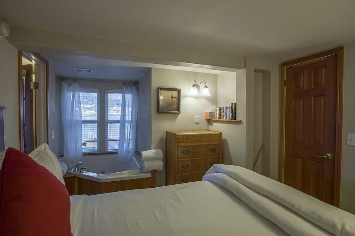 Deluxe appartement, en-suite badkamer, uitzicht op zee (Grand Suite Deluxe)
