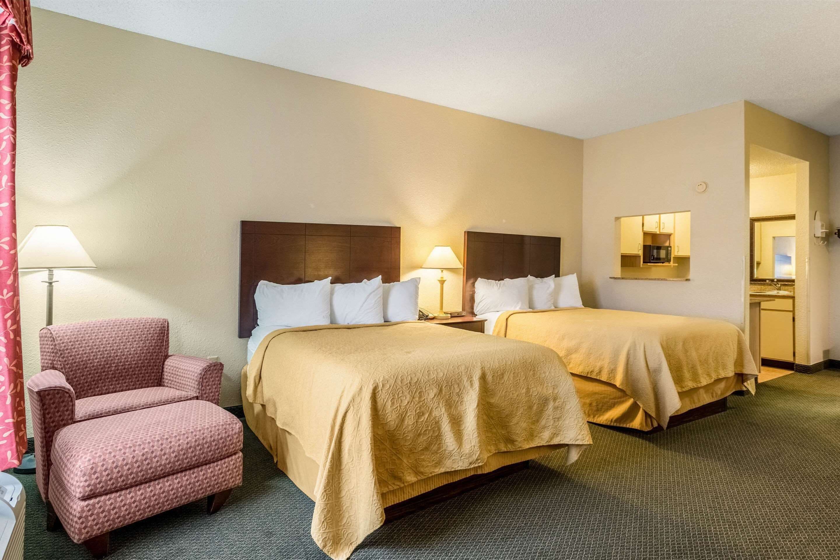 standard double room, 2 double beds, non smoking | premium bedding, pillow-top beds, in-room safe, desk