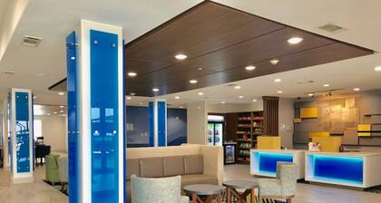 Holiday Inn Express and Suites Longview South I20 by IHG