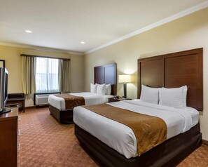 Suite, Multiple Beds, Accessible, Non Smoking