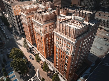 Skirvin Oklahoma City, a Hilton Hotel