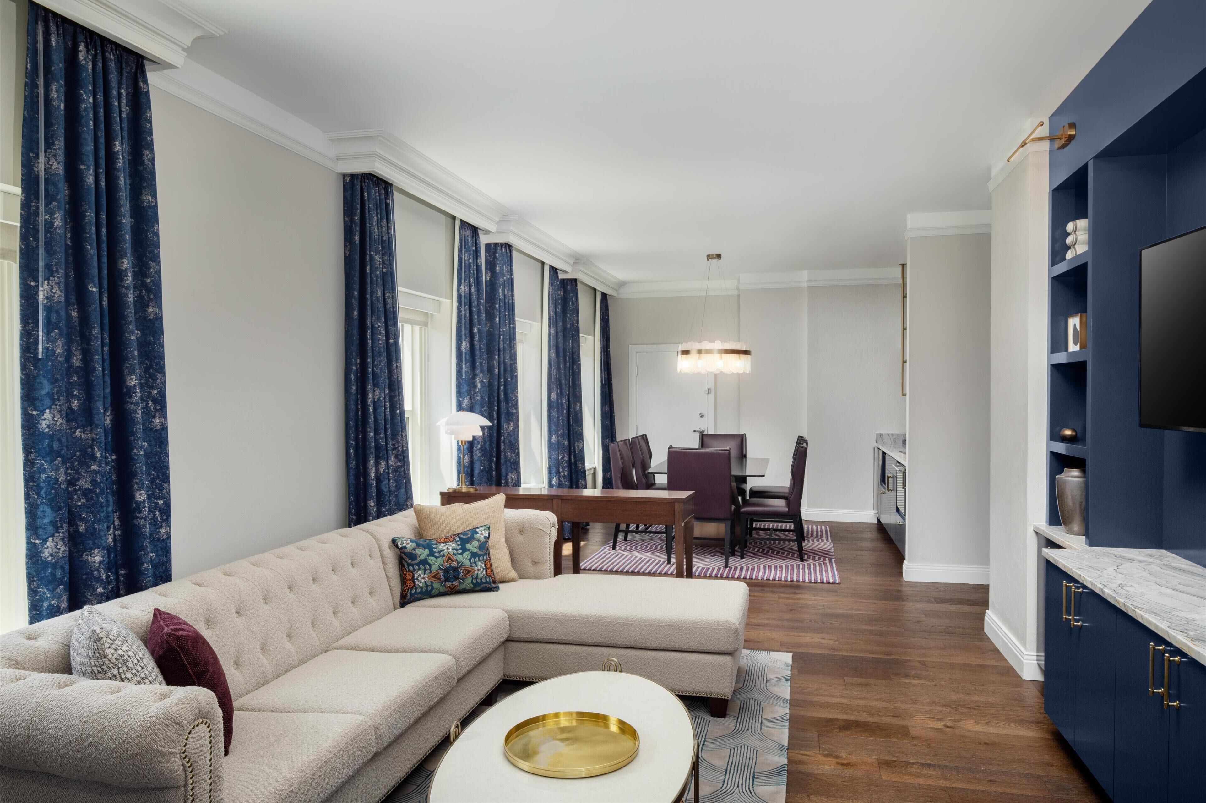 presidential suite, 1 bedroom | living area | 42-inch flat-screen tv with cable channels, tv, pay films