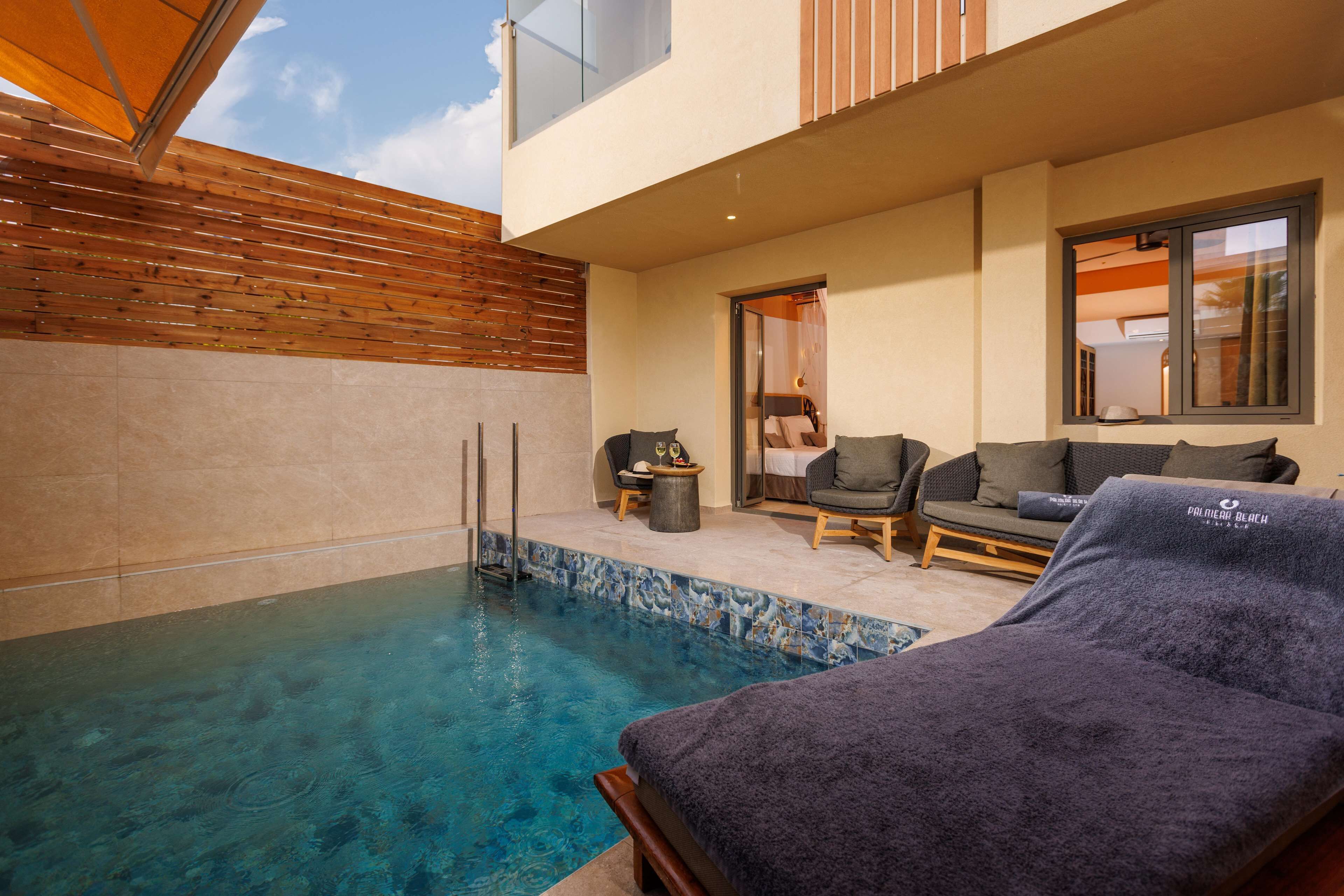 Junior Suite with Private Pool | Hypo-allergenic bedding, in-room safe, individually decorated