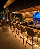 Bar (en el alojamiento)