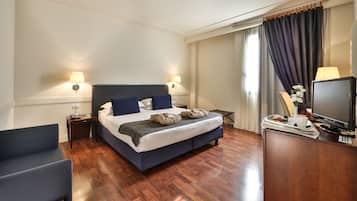 Superior-Doppel- oder -Zweibettzimmer | Minibar, Zimmersafe, Schreibtisch, Verdunkelungsvorhänge